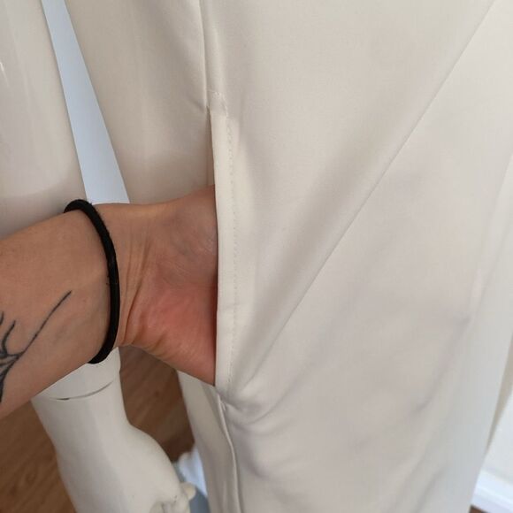 Bown White Cinched Tie Front Midi Dress Size M/L - Picture 6 of 11